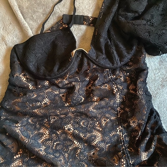 Sexy black lace for love and lemons xl dress. - Picture 5 of 6